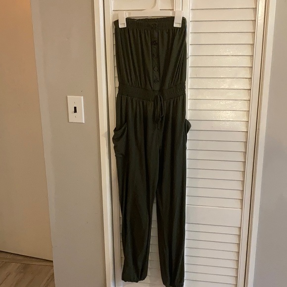 Strapless green jumpsuit - Picture 1 of 2